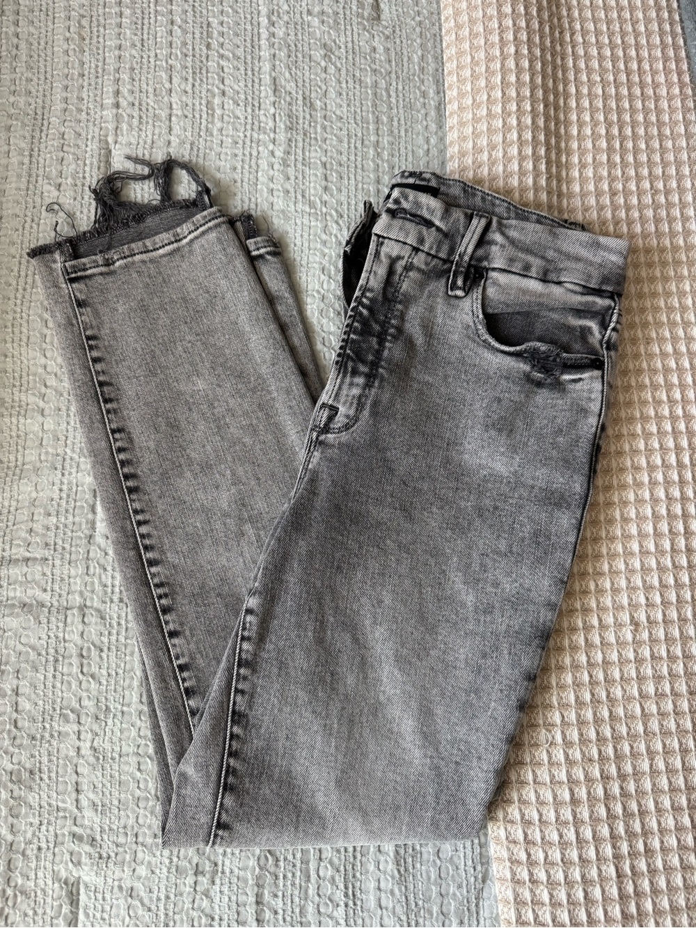 Good American Grey Washed Skinny Jeans